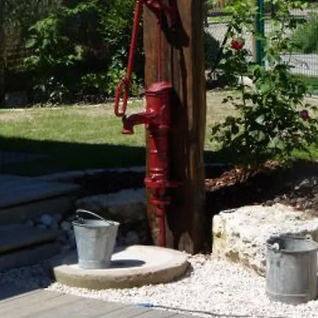 Дом отдыха Spacieux Avec Jardin, Proche Epinal, Wi-fi - Fr-1-589-686 *